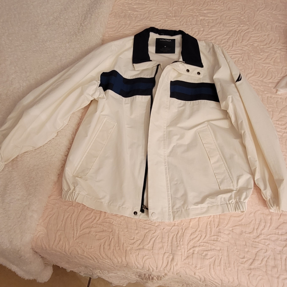 Women’s Nautica Jacket Windbreaker White and Blue Medium